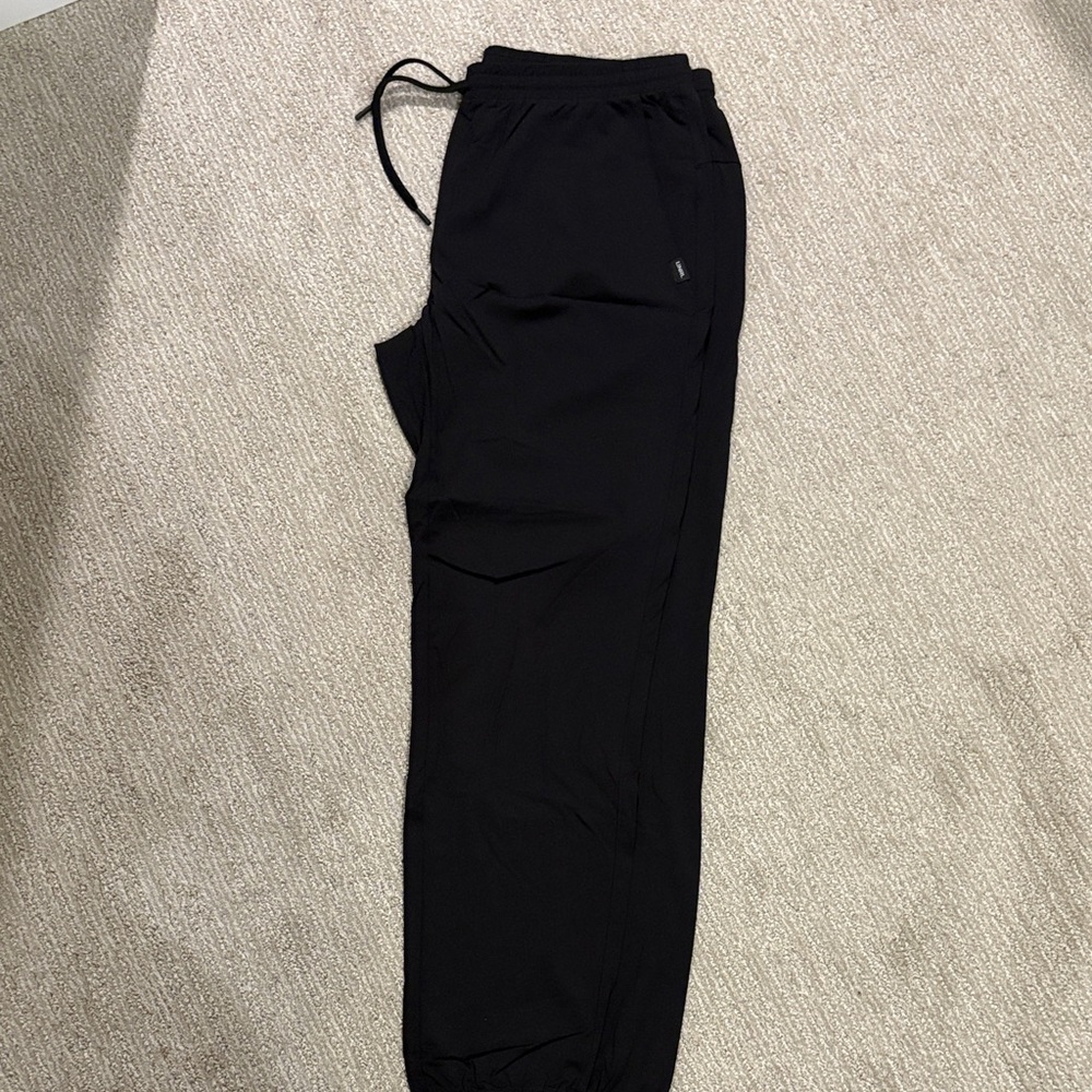 Men's UNRL Black In-Flex Jogger Pants